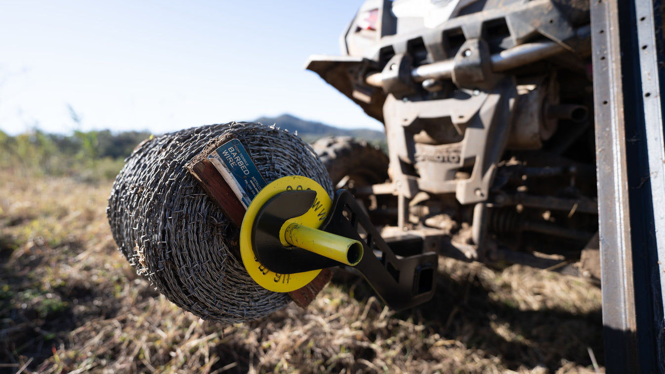 Tow Hitch Mounted SINGLE Barbed Wire Unroller 626group